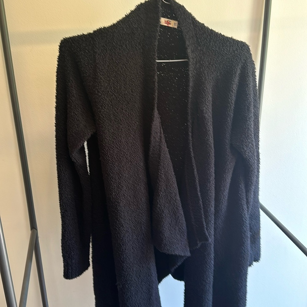 UGG SWEATER CARDIGAN BLACK Size medium